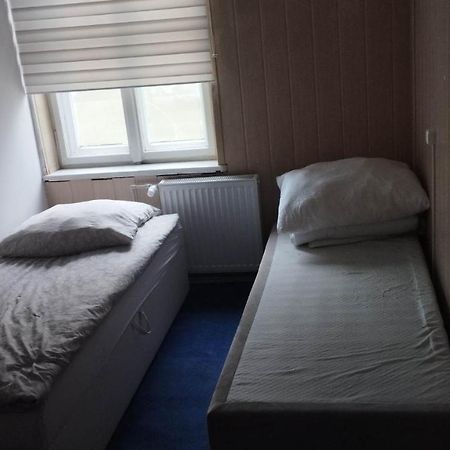 Sagittarius Hostel- Pracowniczy 罗兹 外观 照片